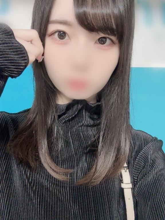 「家では」02/14(土) 00:52 | しょうか★岡田紗佳似の巨乳JDの写メ