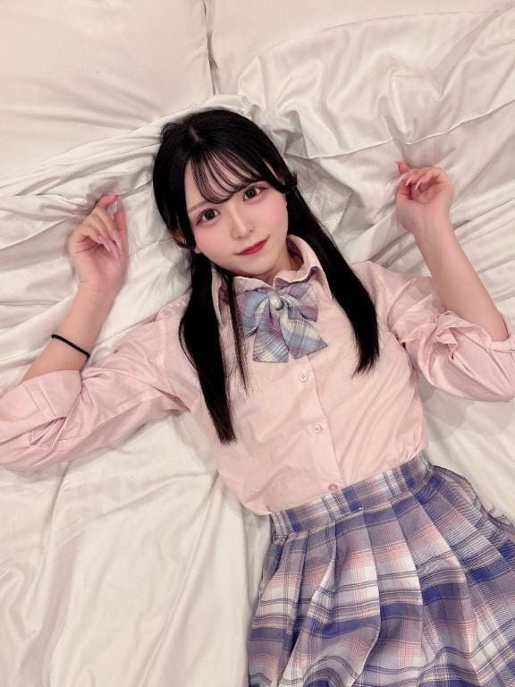 「しゅっきん♡」02/14(土) 17:55 | れいな☆の写メ日記