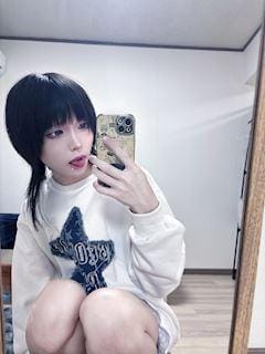 あむ「どんな…声でるの？(⑉･ ･⑉)」02/15(日) 16:50 | あむの写メ