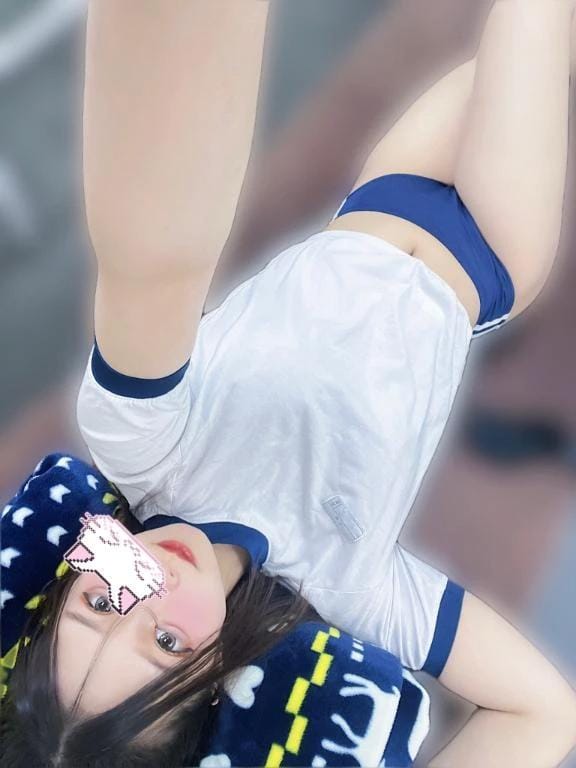 「一分一秒も‥♡」02/15(日) 17:04 | りるるの写メ