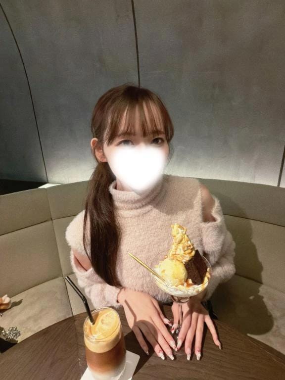 「出勤☺️」02/27(金) 15:28 | やよいの写メ