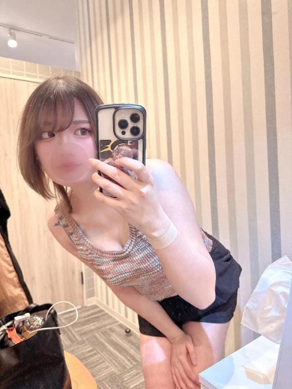 「スタジオで♡」03/05(木) 15:36 | まどかの写メ