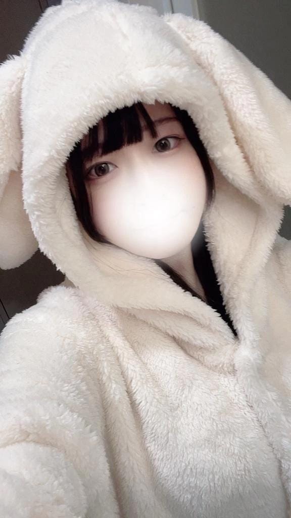 「こんにちわ」03/10(火) 02:40 | うる（動画撮影OＫ）の写メ