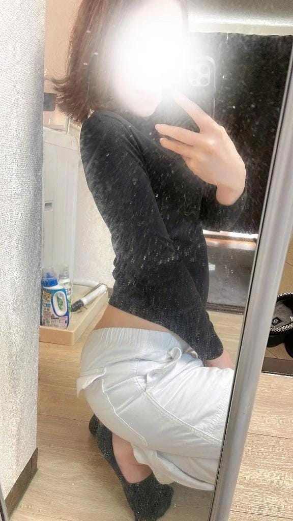 「こんにちわ」03/10(火) 15:34 | なおの写メ