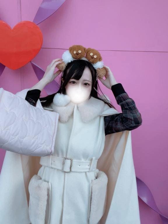 「こんにちわ」03/12(木) 01:33 | うる（動画撮影OＫ）の写メ