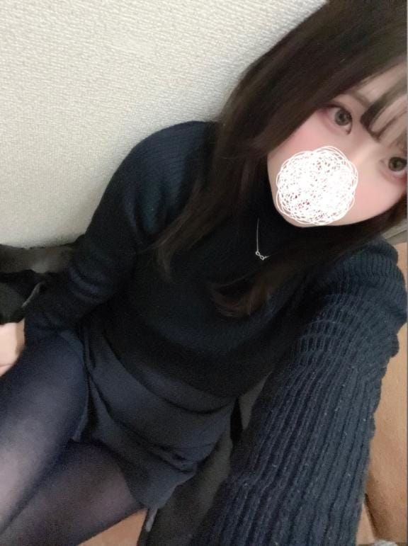 しいな「いるよ」03/12(木) 19:39 | しいなの写メ