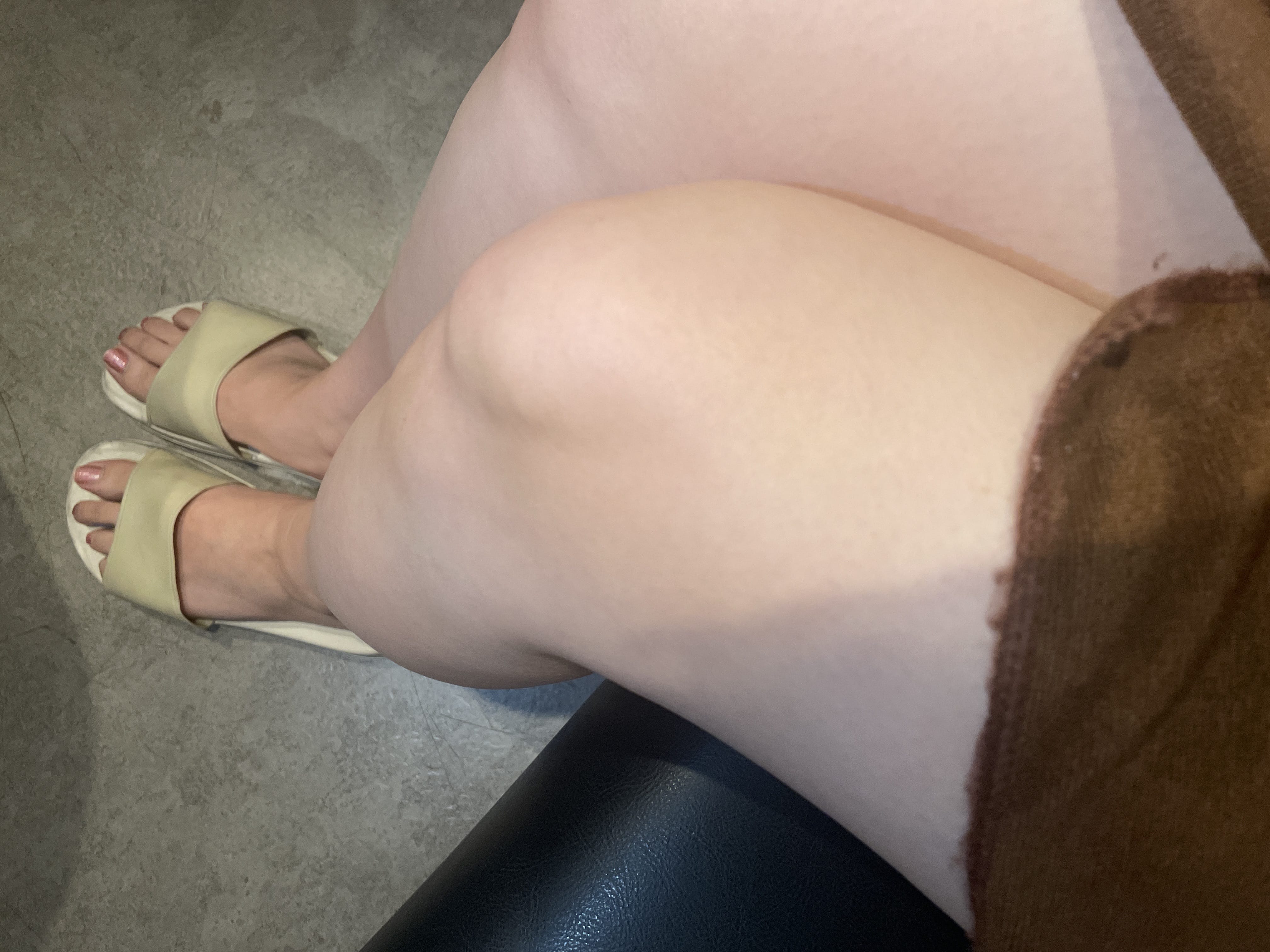 021.浜辺 はまべ「本日初日出勤です♪会いに来てください！！」03/14(土) 13:24 | 021.浜辺 はまべの写メ