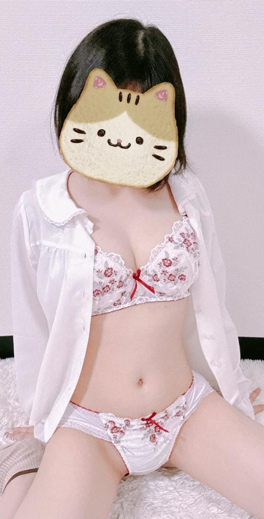 かえで「出勤しました〜」03/14(土) 14:09 | かえでの写メ