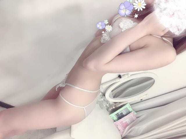 「深夜も...」03/15(日) 00:21 | いのりの写メ