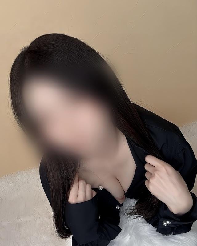 「出勤♡」03/16(月) 11:31 | 音無るう(おとなし)の写メ