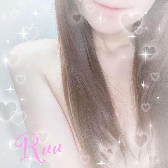 「1週間」03/16(月) 15:03 | るう 【パイパンキレイ系美女】の写メ