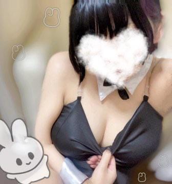 「今日ラストまで 居るよっฅ^•ω•^ฅ」03/16(月) 15:16 | れんげの写メ