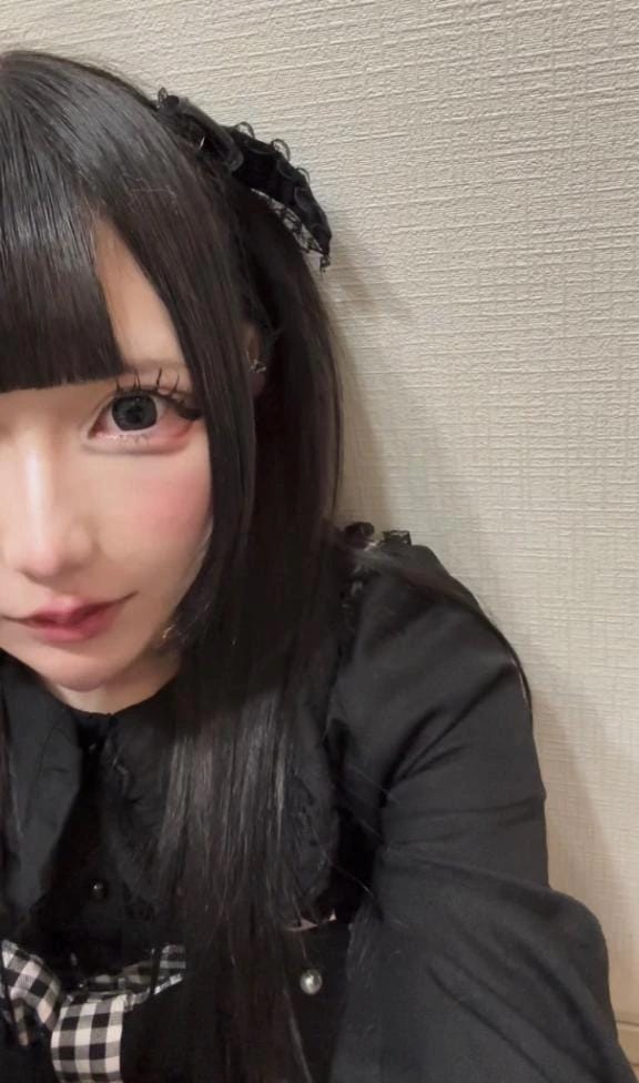 「みるくって需要ある(ᐡ •̥  ̫ •̥ ᐡ)‬？？」03/21(土) 19:26 | みるくの写メ