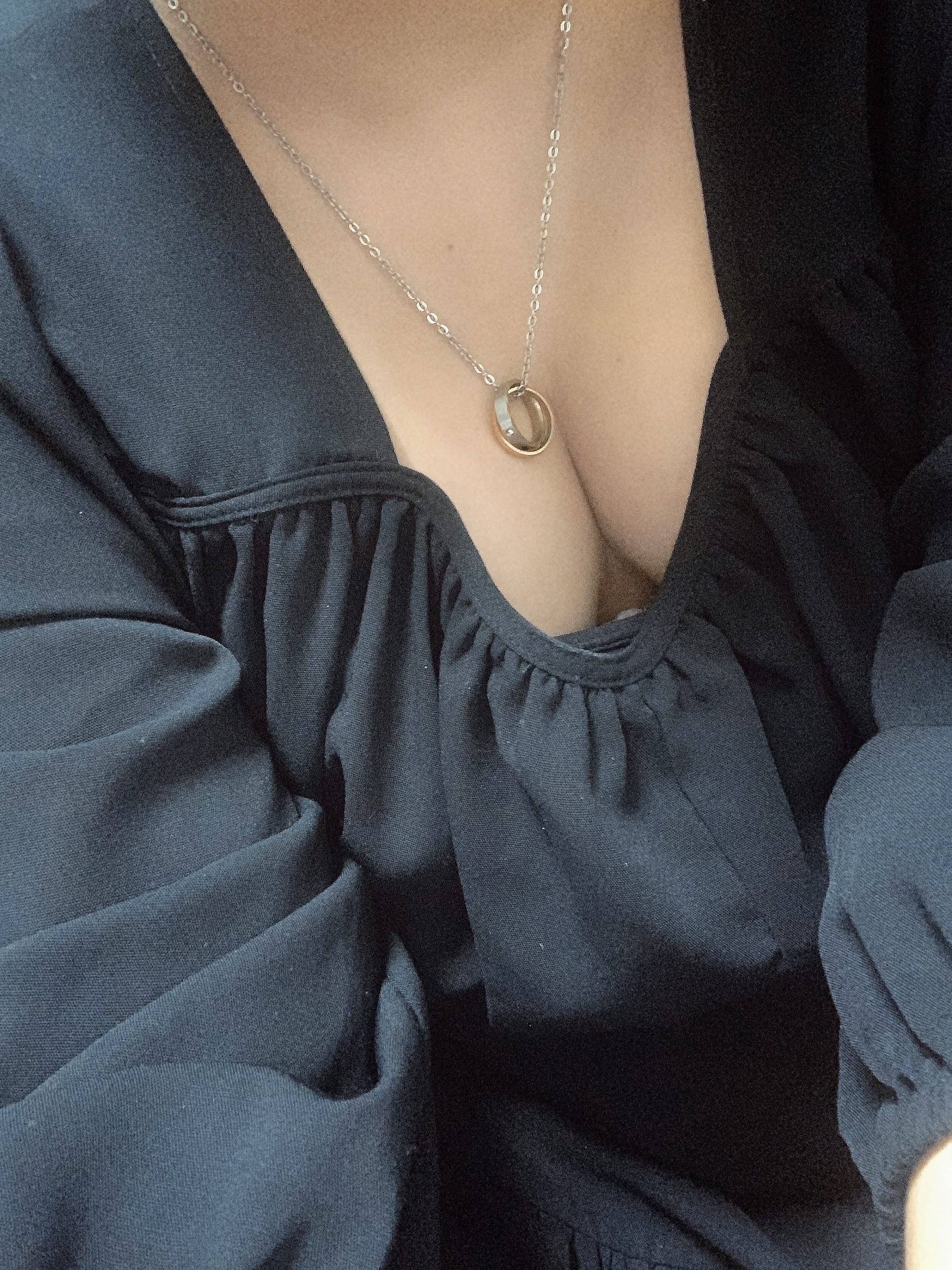 るる 爆乳Iカップの童顔系♪