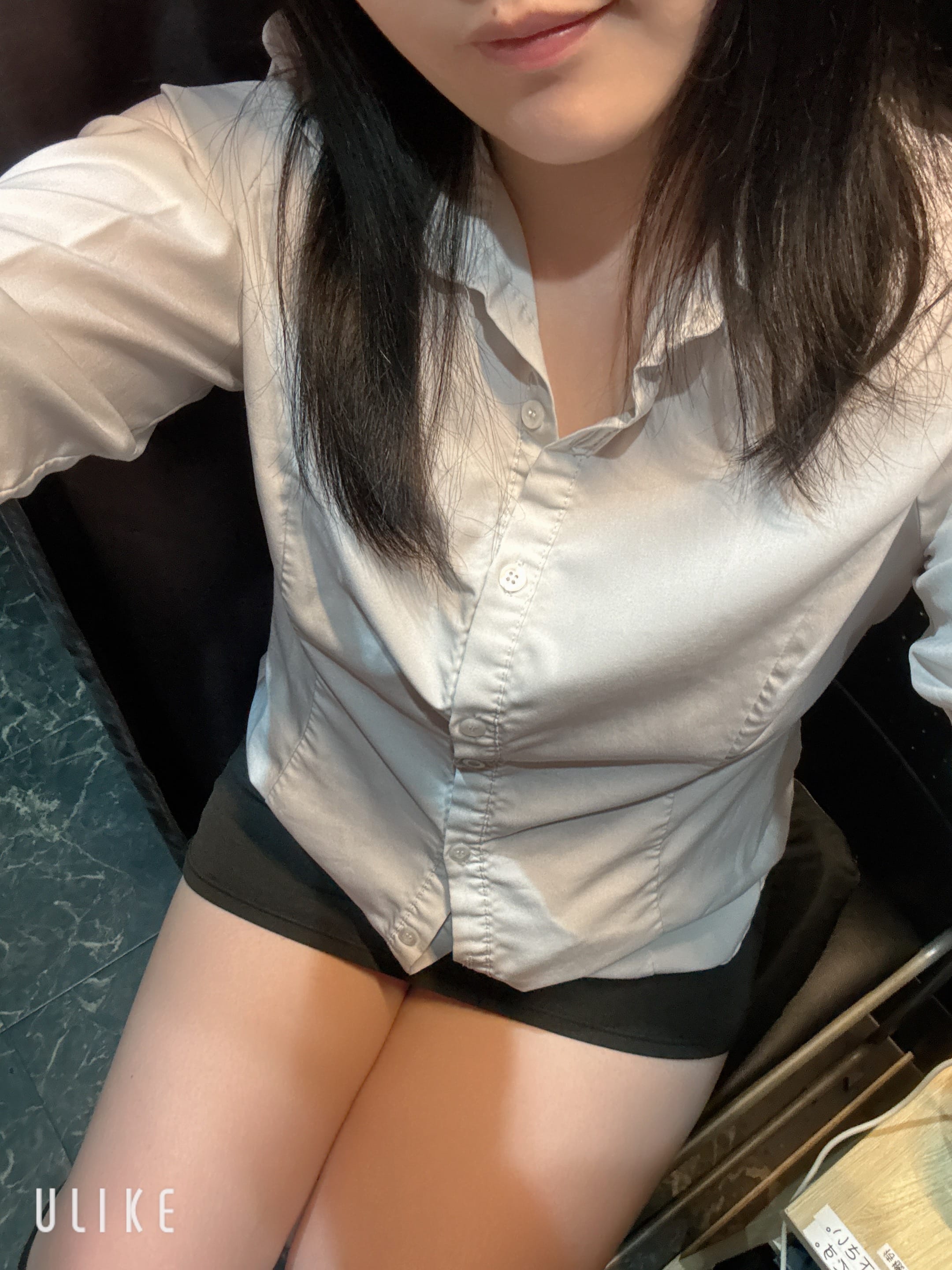 「出勤しました♡」03/25(水) 11:00 | ゆずはの写メ