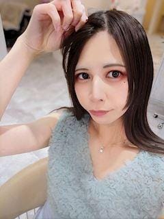 小鳥遊ゆき「おはよ」03/30(月) 14:35 | 小鳥遊ゆきの写メ