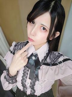 小鳥遊ゆき「むらむらする…」04/03(金) 01:24 | 小鳥遊ゆきの写メ
