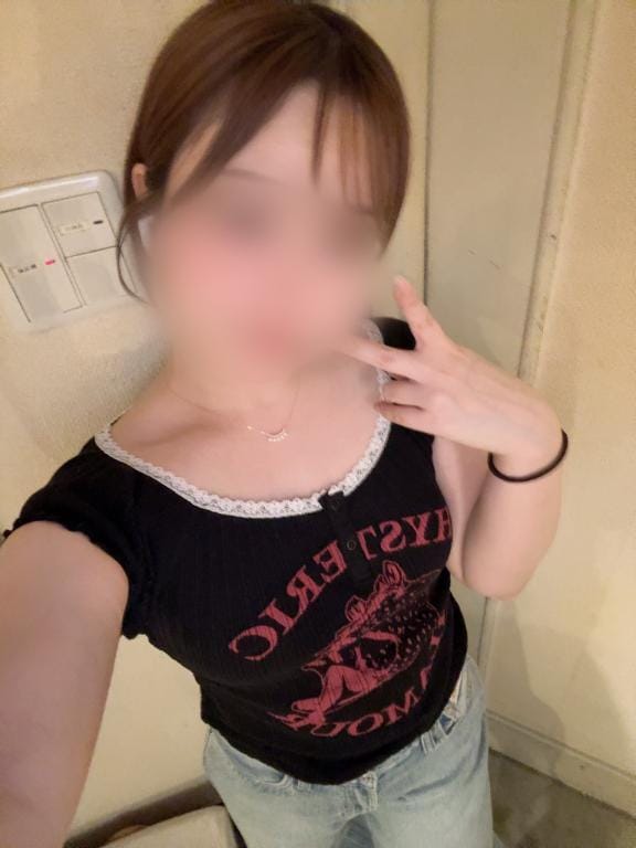 「もうこんななの…♡」04/03(金) 09:42 | 猫　まおの写メ日記