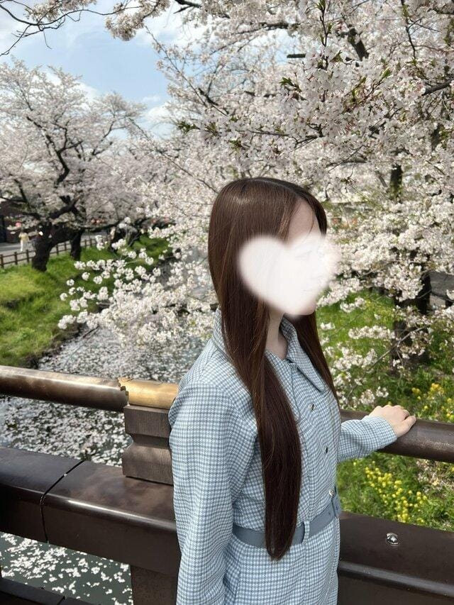 「アナタノココロヲソメイヨシノ」04/07(火) 14:00 | 小夏の写メ