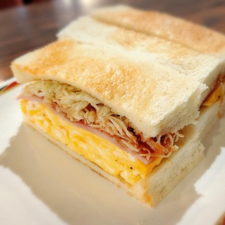 「トーストにはトーストの良さがある」04/07(火) 23:49 | ちいの写メ