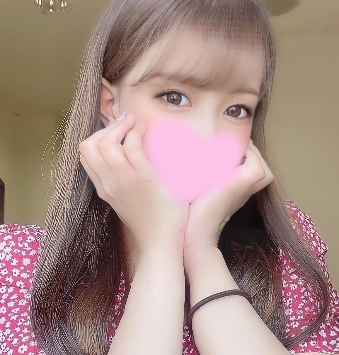 「どっちが好き？❤️」04/09(木) 13:30 | 新人れみ☆期待を超える極上美女の写メ日記