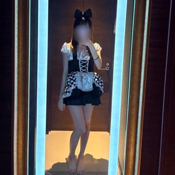 まな【体験入店】「おはよ〜☀️今日いるよっ！」04/13(月) 12:47 | まな【体験入店】の写メ