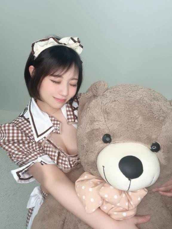 「今日も元気を届けます‼️」04/14(火) 06:15 | まおの写メ
