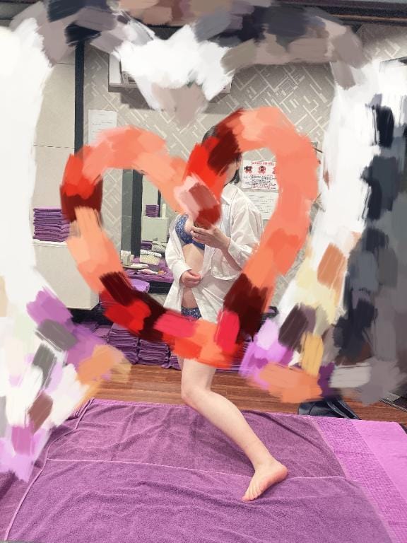 「準備おっけい」04/14(火) 09:59 | あこ奥様の写メ