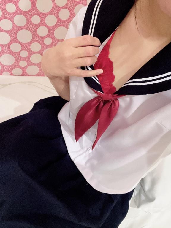 「いるよ」04/14(火) 17:35 | ななせの写メ