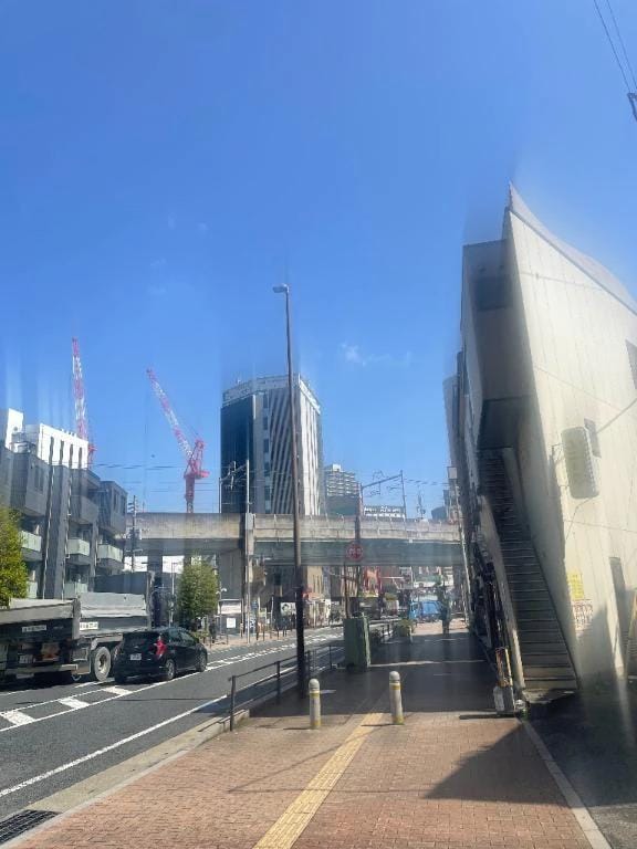 「しゅ」04/15(水) 10:57 | 小山ねおりの写メ