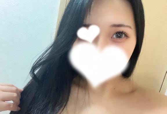 「今日も出勤するよん」04/15(水) 12:02 | めいの写メ