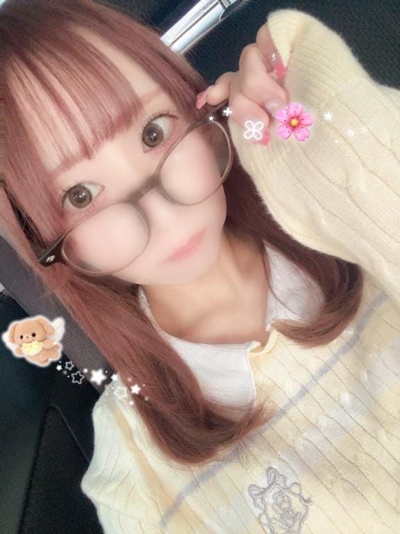 「難しいね( •̀ᴗ•́ )」04/15(水) 17:18 | ありなの写メ日記