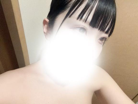 いお「いるよ〜！」04/15(水) 21:11 | いおの写メ