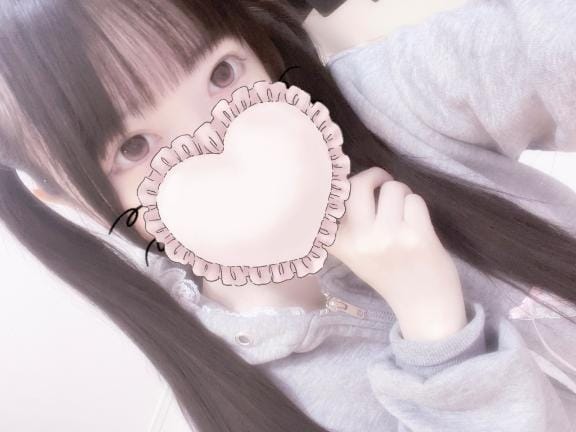 「いるよ」04/17(金) 19:02 | すずの写メ
