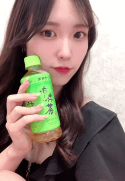 「むにっ」04/18(土) 12:36 | しおりの写メ日記