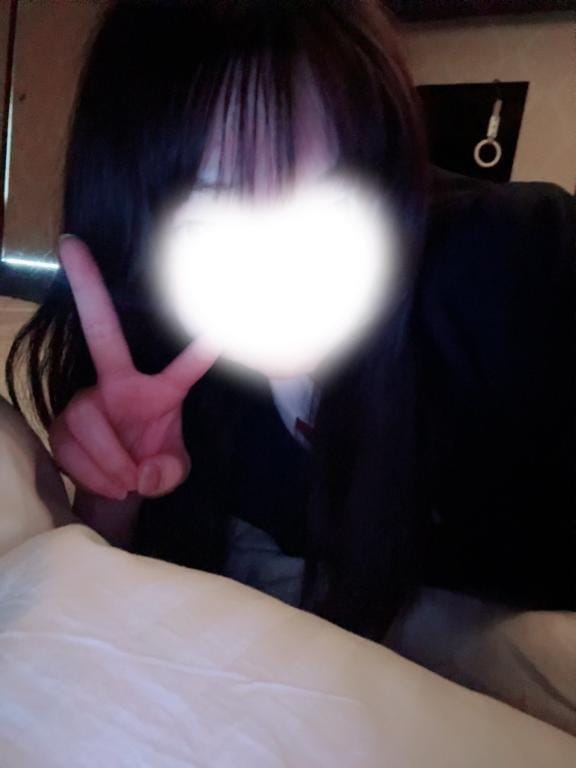 「おやすみ(՞っ ̫ _՞)」04/19(日) 01:30 | かのんの写メ