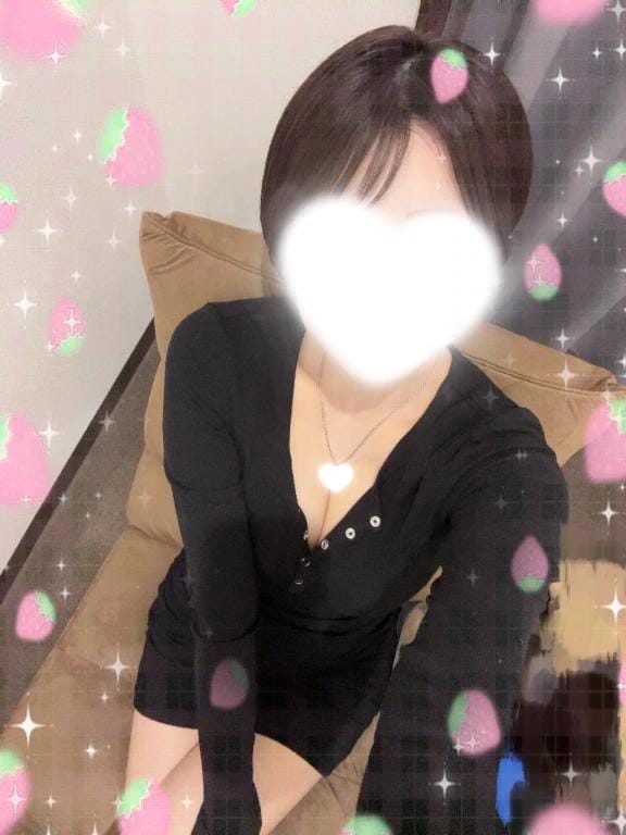 茉依乃