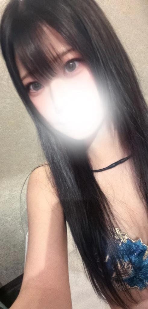 「こんにちわ」04/21(火) 01:06 | にいなの写メ