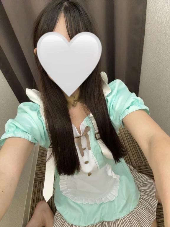 まどか「メイドさん」04/21(火) 01:34 | まどかの写メ