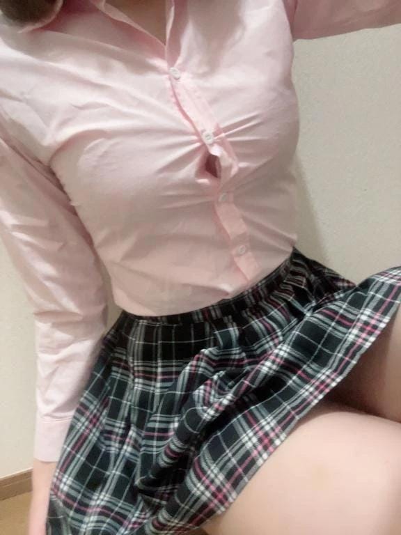 きらら「いちゃいちゃ」04/21(火) 04:49 | きららの写メ