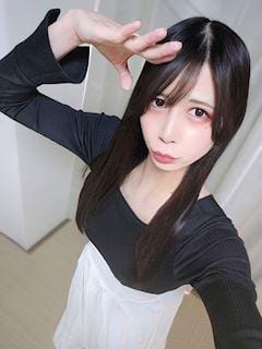 小鳥遊ゆき「ひましてますぅぅぅ」04/21(火) 19:50 | 小鳥遊ゆきの写メ