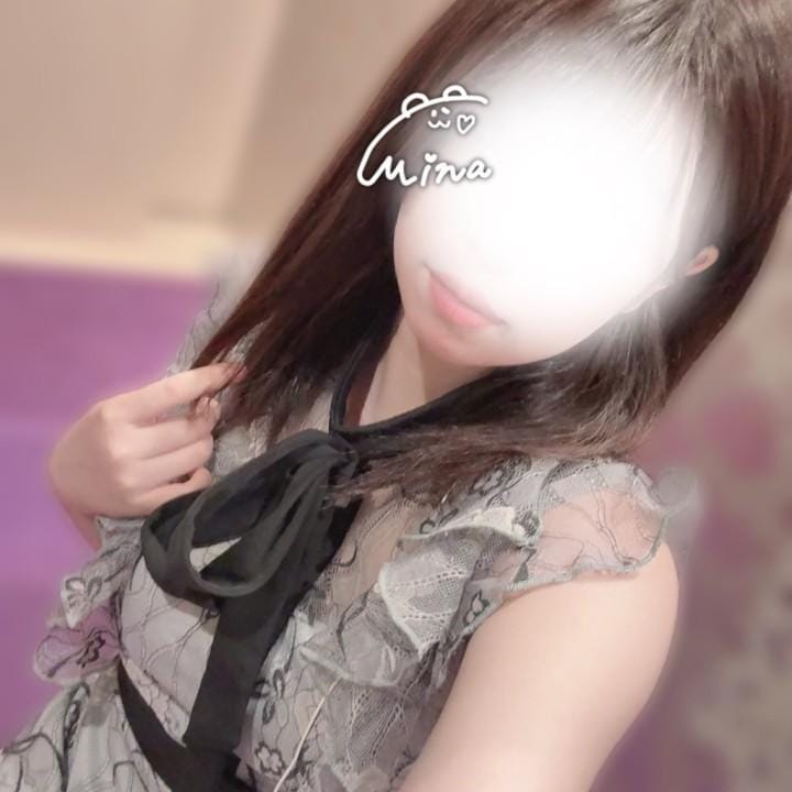 みな「まってます」04/22(水) 11:22 | みなの写メ
