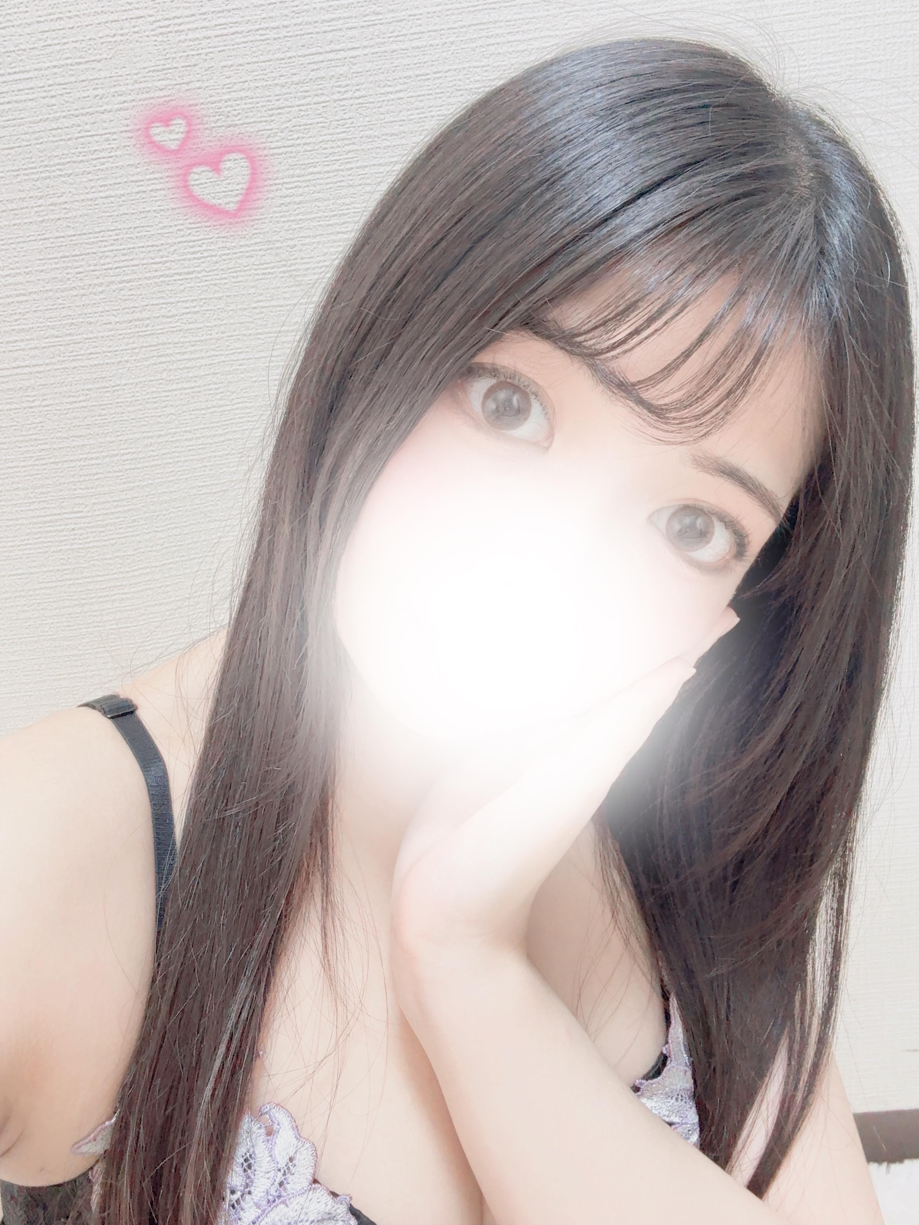「真っ昼間から写メ日記開いちゃうんだ」04/22(水) 13:19 | 桜井 あやめの写メ