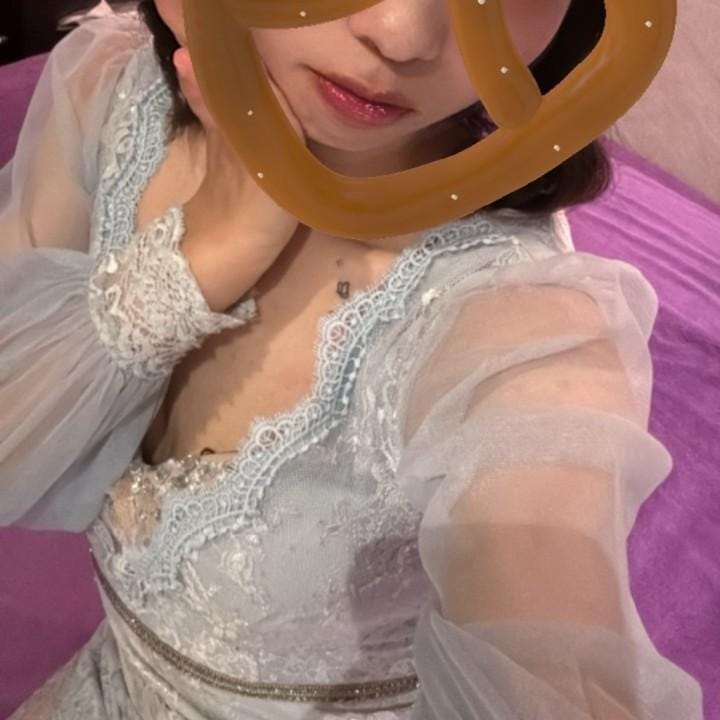つき「出勤」04/22(水) 19:12 | つきの写メ