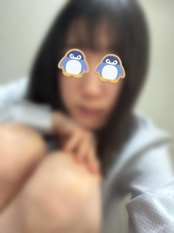 綺城まこ