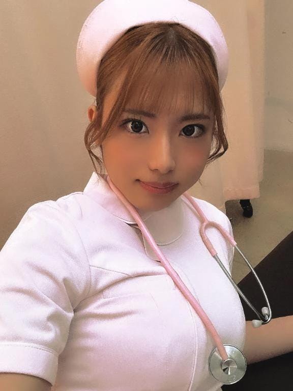 成瀬れな