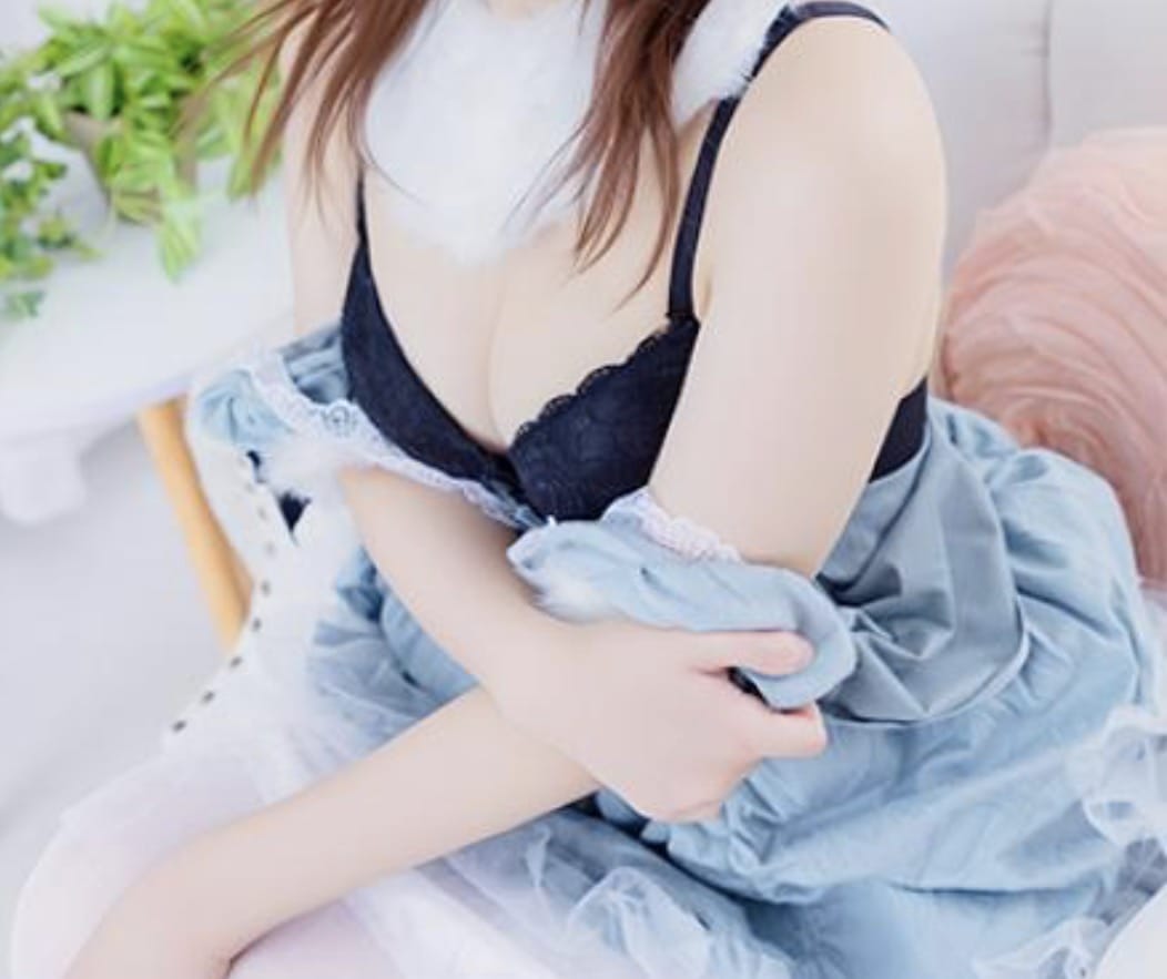 ナナミ