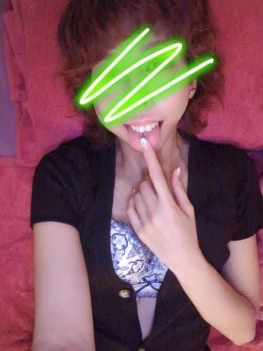 もしも素敵な妻が指輪をはずしたら・・・カーラ