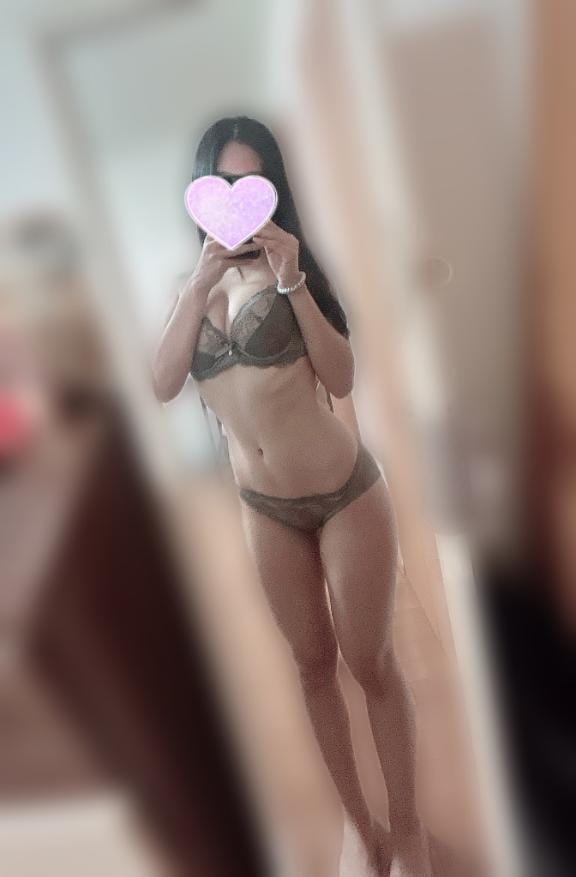 あいな