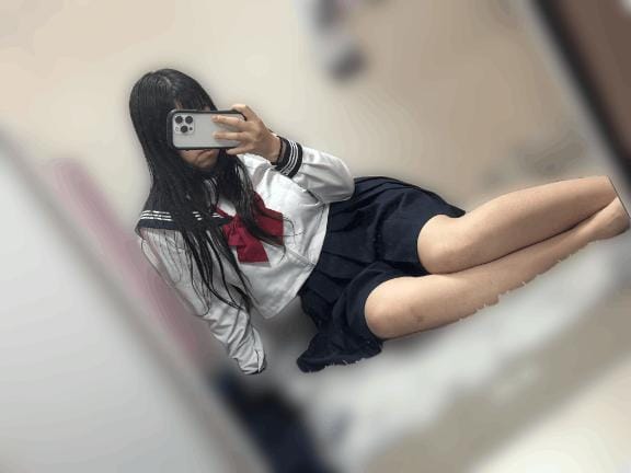 「しゅっ♡」04/26(日) 23:36 | ももなんの写メ